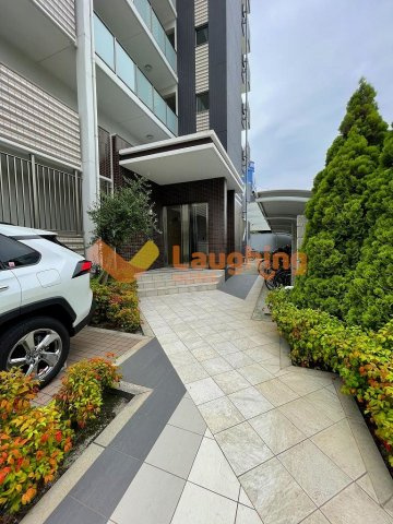 ラフレシーサ医大通りのエントランス|毎日通るエントランスはこのようになっています