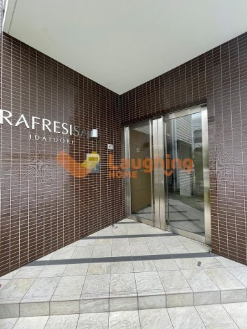 ラフレシーサ医大通りのエントランス|ゆとりのあるエントランスです