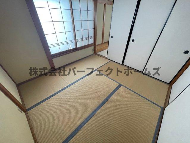 高柳6丁目ガレージハウス　の和室|フローリングだけでなく、和室もあります