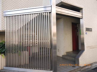 【エントランス】