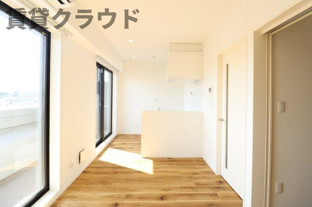 C-126の居間・リビング|おしゃれな居間です