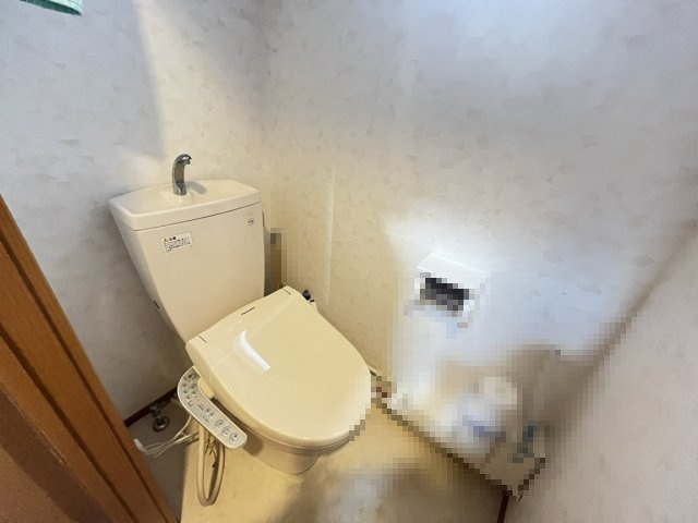 姫路市飾磨区都倉3丁目/中古戸建のトイレ