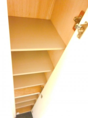 レオパレス辻子の収納