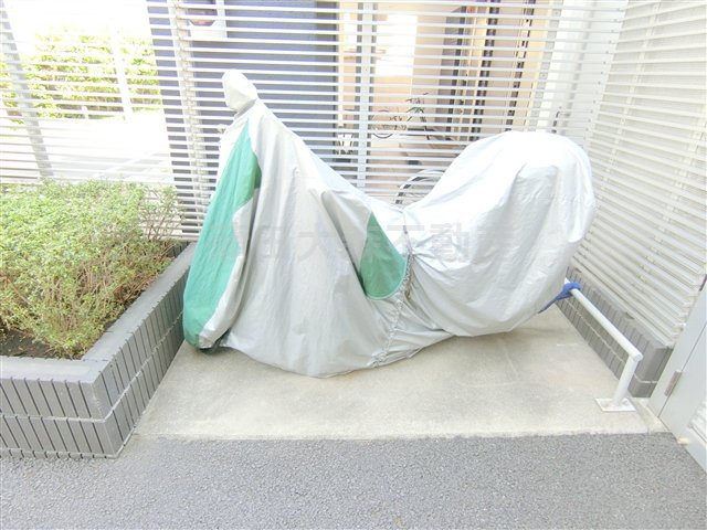 メインステージ蒲田Ⅶアイディアルのその他共用部分|敷地内バイク置き場