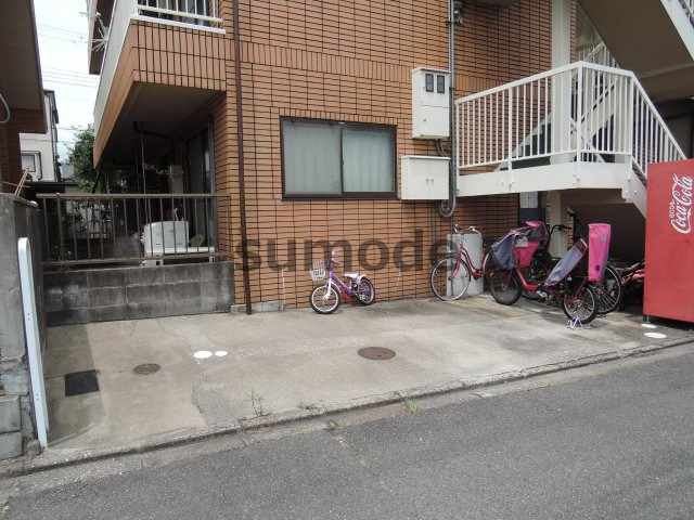 サンロードの駐車場
