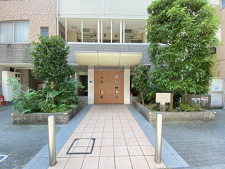 【エントランス】