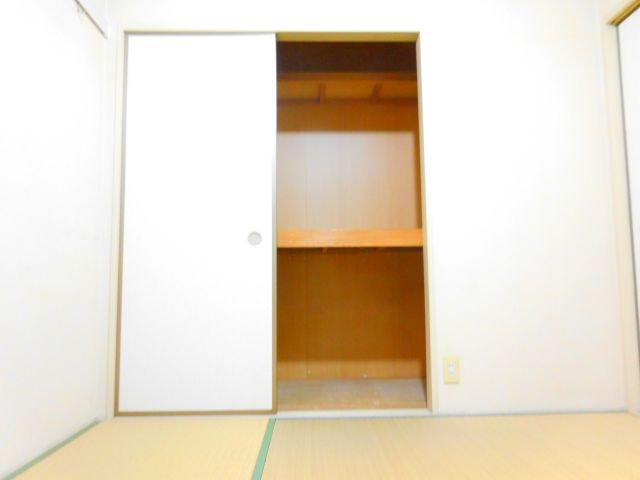 ジュネスドミールの収納