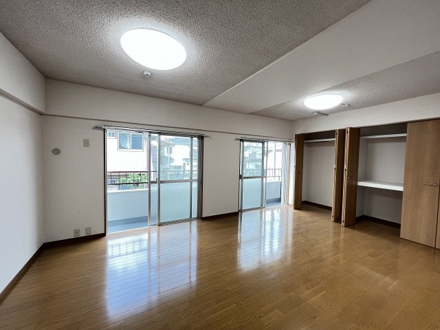 相互マンションの内装