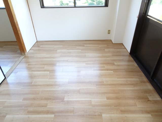 シティハイツ上面の洋室