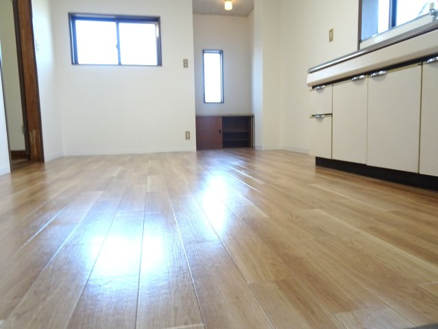 シティハイツ上面の居間・リビング