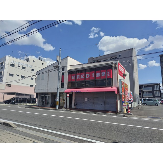 島栄町銀座ビルの外観