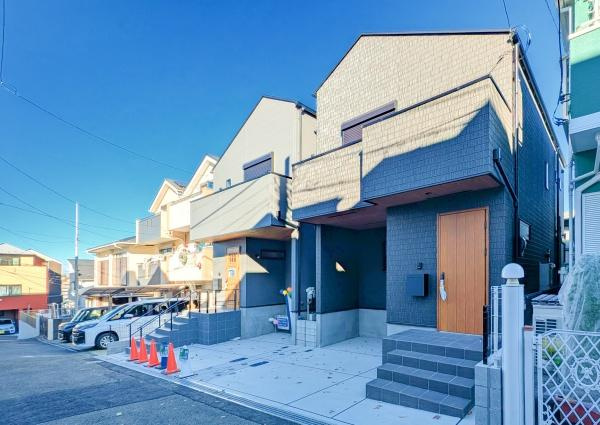 横浜市保土ケ谷区狩場町の新築一戸建の前面道路含む現地写真|周辺環境も合わせてご案内させて頂きます！
お気軽にお問い合わせ下さい！