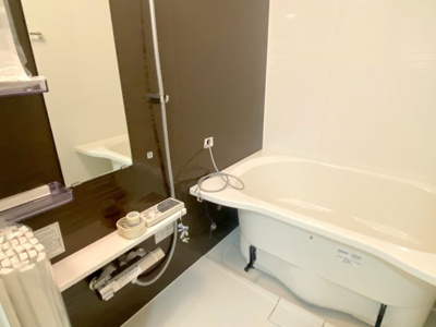 【浴室】 | フロレスタ・ミオ山田池公園 | 交換されたユニットバスです。