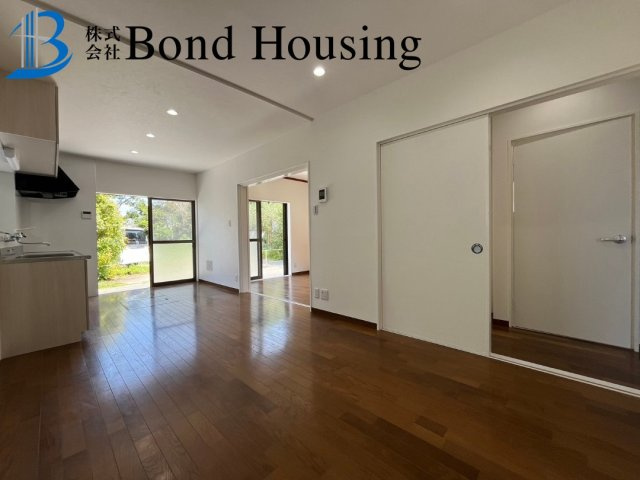 フルリフォ済み・JR朝霧駅徒歩１６分・朝霧東町　築４４年の居間・リビング