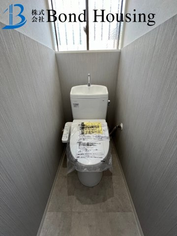 フルリフォ済み・JR朝霧駅徒歩１６分・朝霧東町　築４４年のトイレ