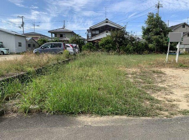 小川売土地の外観