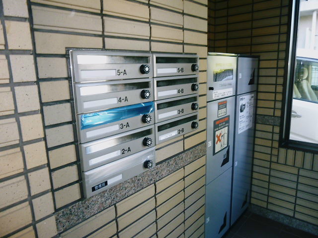 アグレアーブルのロビー