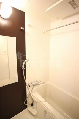 【浴室】 | フォーリアライズ阿波座ウエスト | きれいなお風呂です