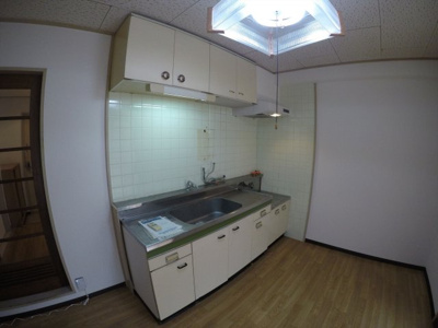 【キッチン】 | メゾン中央