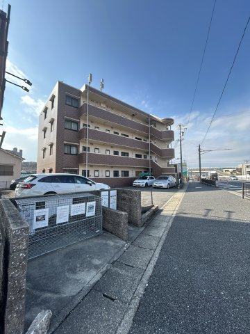 エポック三丁山の外観