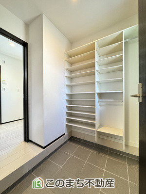 【玄関】 | CLEIAS Town宇都宮市駒生町モデルハウス