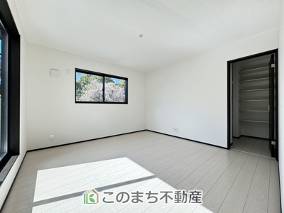 【洋室】 | CLEIAS Town宇都宮市駒生町モデルハウス | 南向きで陽当たりの良い洋室♪風通しもよく快適です☆