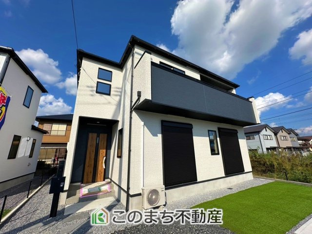 GRAFARE宇都宮市宮の内の外観|本日ご内覧できます(*^^*)
お電話でのお問合せが非常にスムーズです！
現地直接集合のお待ち合わせも大丈夫です！
お気軽にお問合せ下さい(^^)/