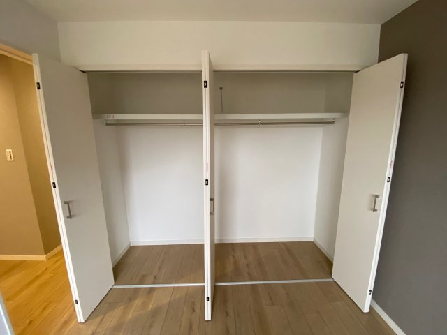 エフィー大阪狭山の収納|同物件別部屋