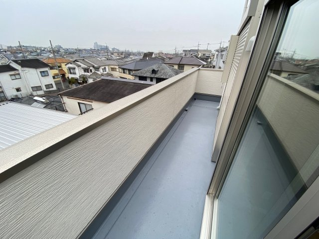 エフィー大阪狭山のバルコニー