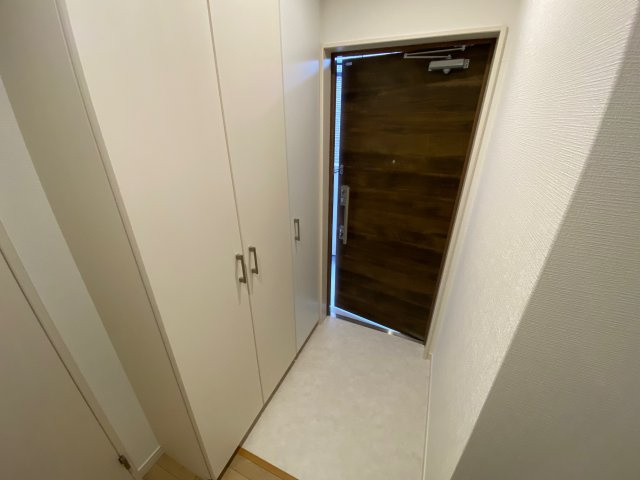 エフィー大阪狭山の玄関|同物件別部屋