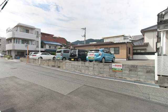 コーシン駐車場