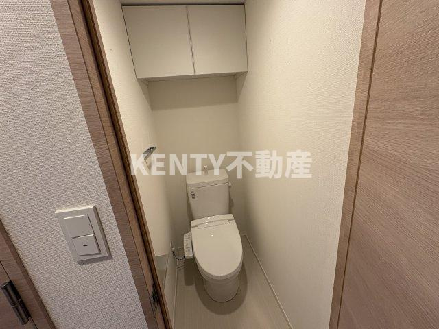 【トイレ】 | ＴＡＳＵＫＩ　ＲＩＣＨＥＳＳＥ　ＫＡＭＡＴＡ | 落ち着いた色調のトイレです
