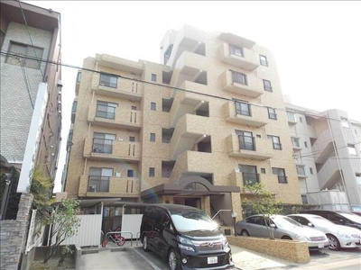 【外観】 | ランドマーク・一社