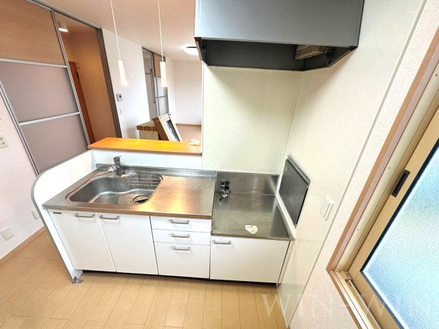 ウィルモア東山のキッチン