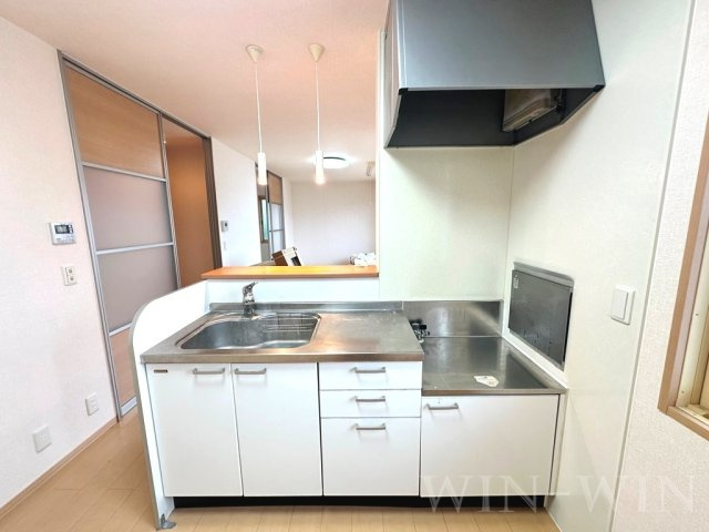 ウィルモア東山のキッチン