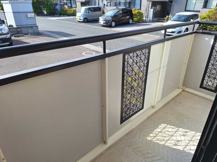 サンハイツ小中島のバルコニー