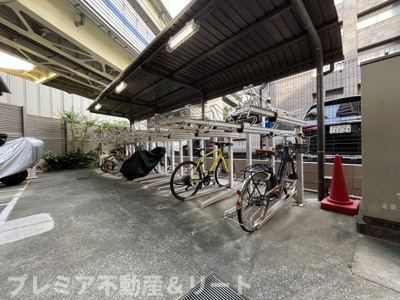 【その他共用部分】 | プレミアステージ麻布十番 | １F駐輪場があります