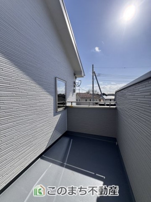 【バルコニー】 | いろどりアイタウン鹿沼市千渡22-P1 | もうひとつのバルコニーも使い勝手が良いです♪