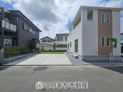 【駐車場】 | ハートフルタウン宇都宮市竹林町2期 | お車並列２台分ご用意しております♪
