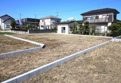 【外観】 | 久喜市八甫第８期 No,１ | 南東から撮影。南側区画完成前写真です。