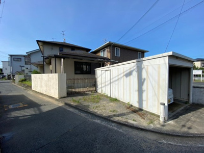 【前面道路含む現地写真】 | 八田荘小・平成２年建築・大和ハウス工業施工・北東角地・土地64坪・堺市中区八田寺町 | 前面道路含む現地写真です