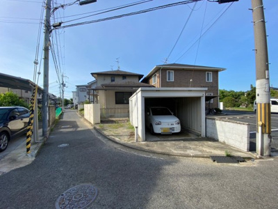 【前面道路含む現地写真】 | 八田荘小・平成２年建築・大和ハウス工業施工・北東角地・土地64坪・堺市中区八田寺町 | 前面道路含む現地写真です
