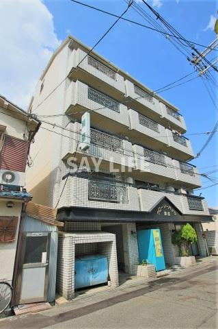 グローリーハイツ東成の外観