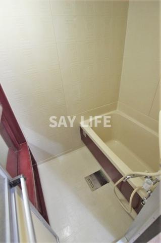 グローリーハイツ東成の浴室