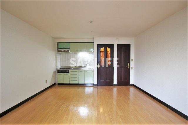 グローリーハイツ東成の内装