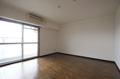 【洋室】 | フルーリ深井