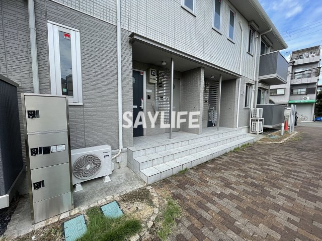 グリーンコートHⅡのエントランス