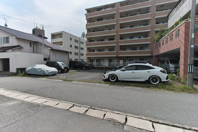 弁天橋駐車場