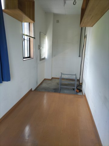 ６３６０５　美濃市横越中古店舗の内装