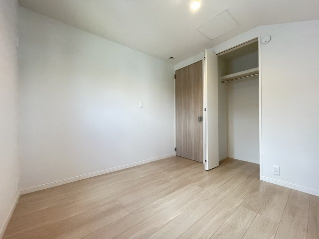 八戸市北白山台1丁目N0.7の洋室